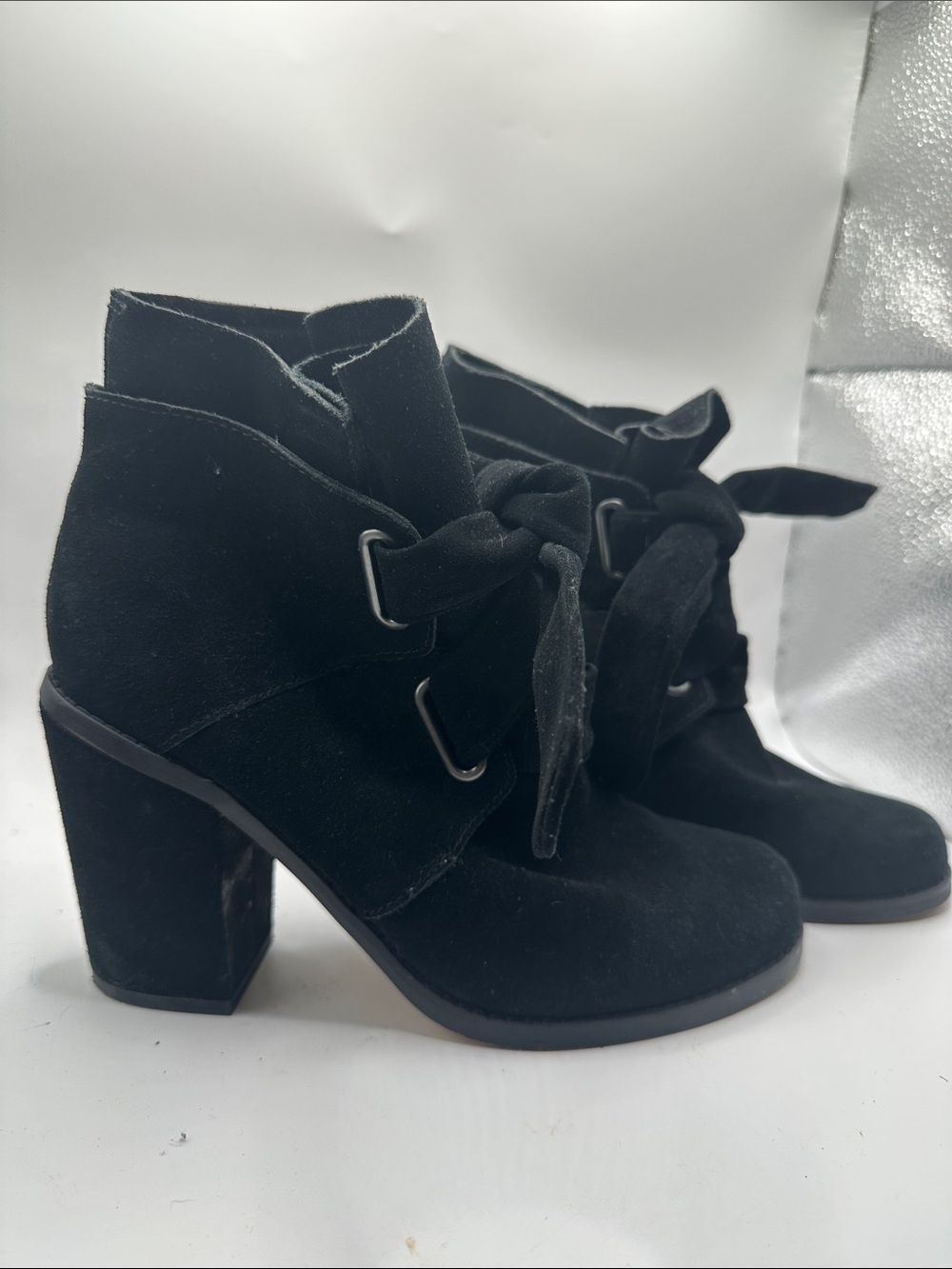 Splendid Black Suede Lace-Up Block Heel Ankle Boots size 7